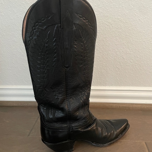 Lucchese Handmade Cowboy Boots - Picture 9 of 11